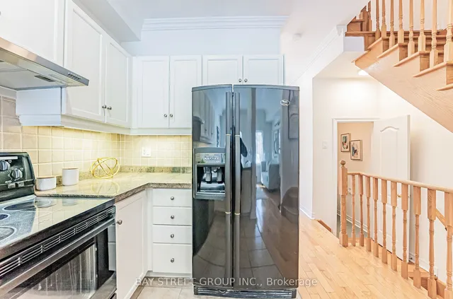 Additional property image - 19 English Garden Way