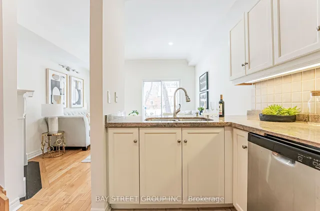Additional property image - 19 English Garden Way