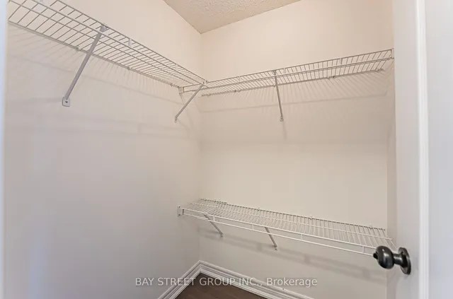 Additional property image - 19 English Garden Way