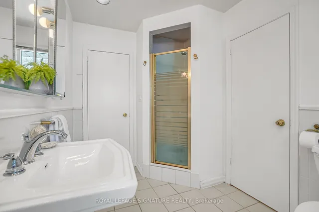 Additional property image - 96 Elvaston Dr