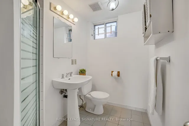 Additional property image - 96 Elvaston Dr