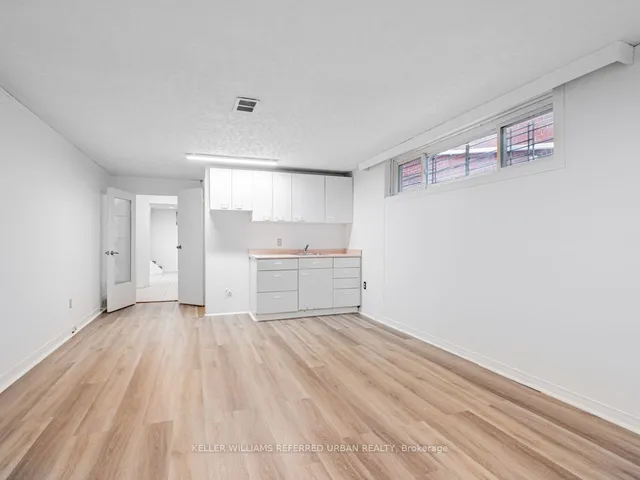 Additional property image - 16 Prince Charles Dr