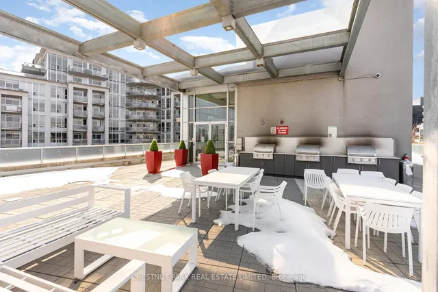 Additional property image - 1005 King St Unit 404