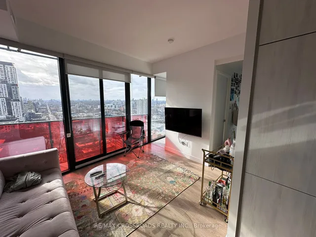 Additional property image - 215 Queen St Unit 2105