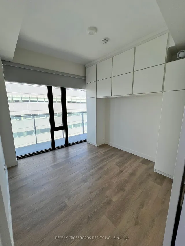 Additional property image - 215 Queen St Unit 2105