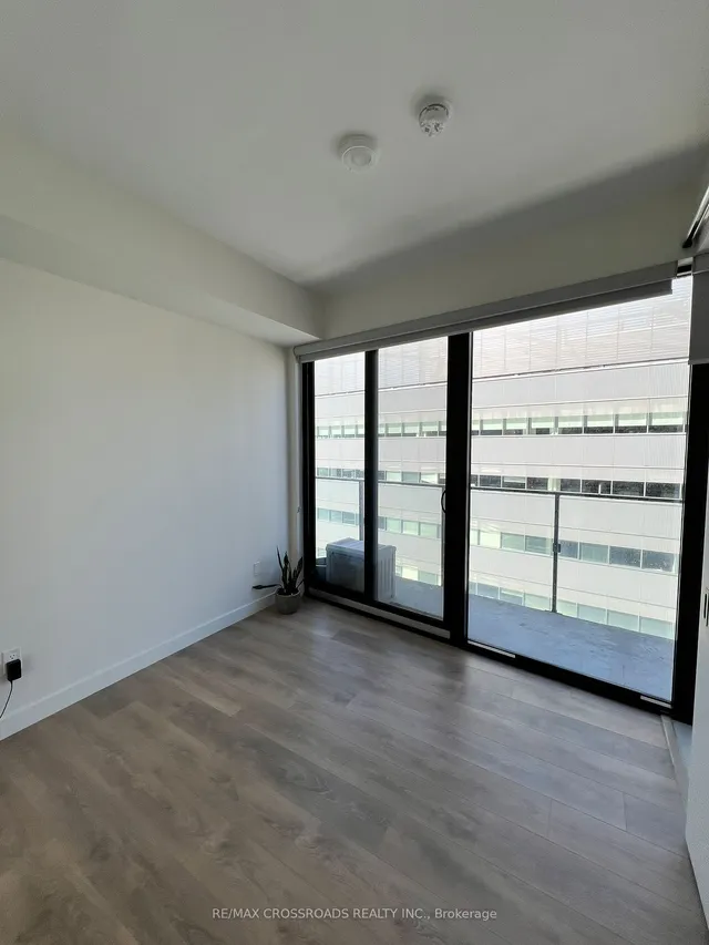 Additional property image - 215 Queen St Unit 2105