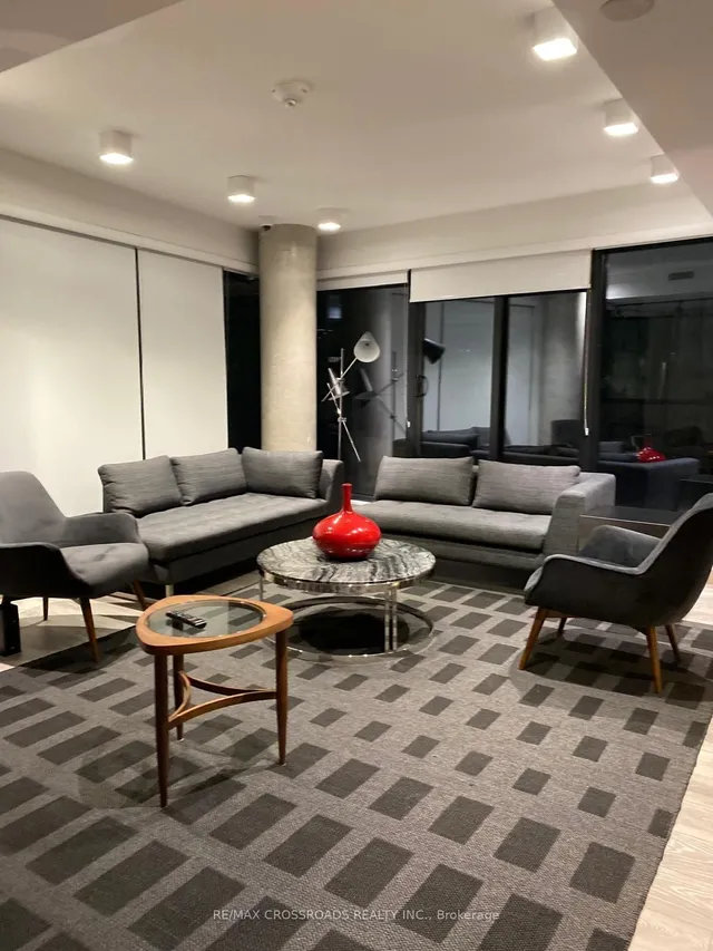 Additional property image - 215 Queen St Unit 2105