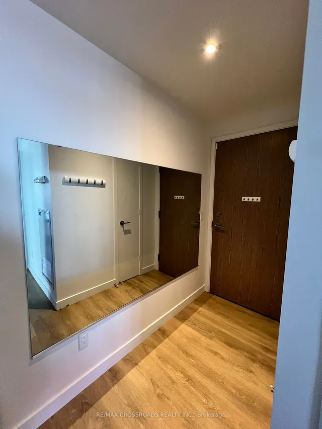 Additional property image - 215 Queen St Unit 2105