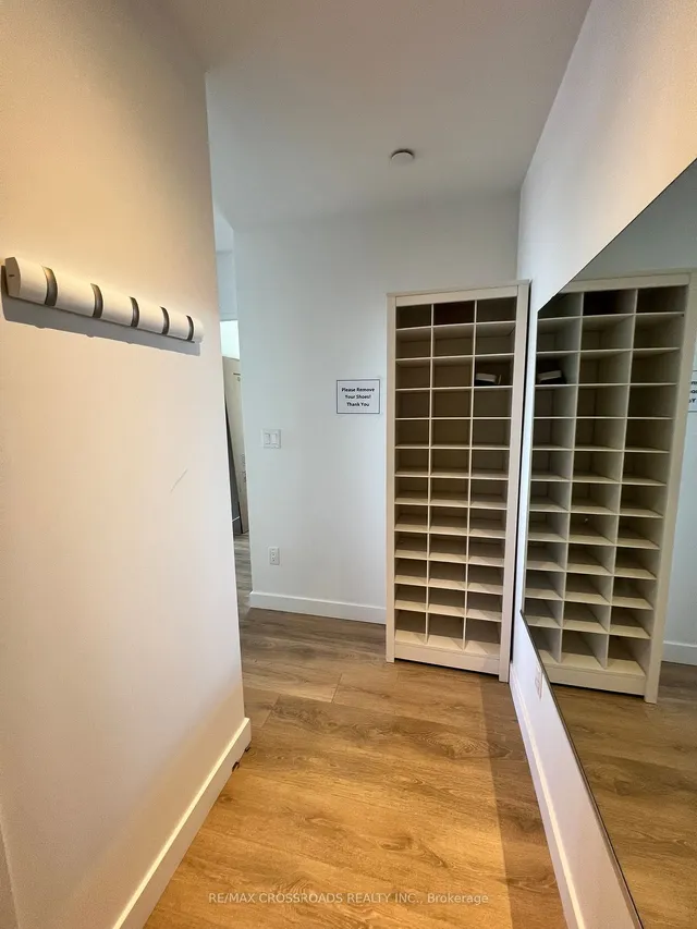Additional property image - 215 Queen St Unit 2105