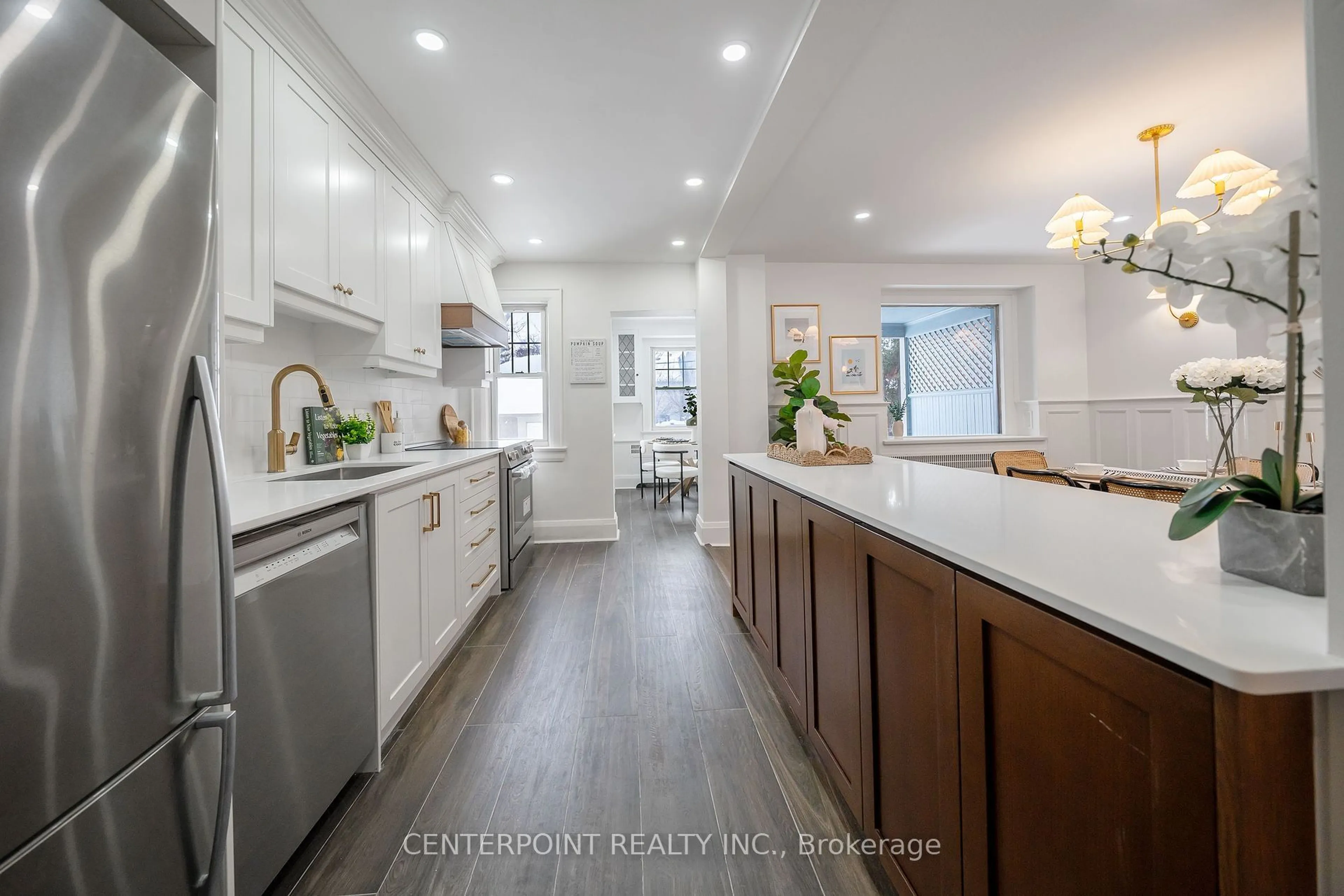 Open concept kitchen, ceramic/tile floor for 90 Heddington Ave, Toronto Ontario M5N 2K8