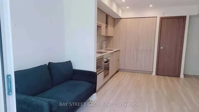 Additional property image - 19 Bathurst St Unit 616