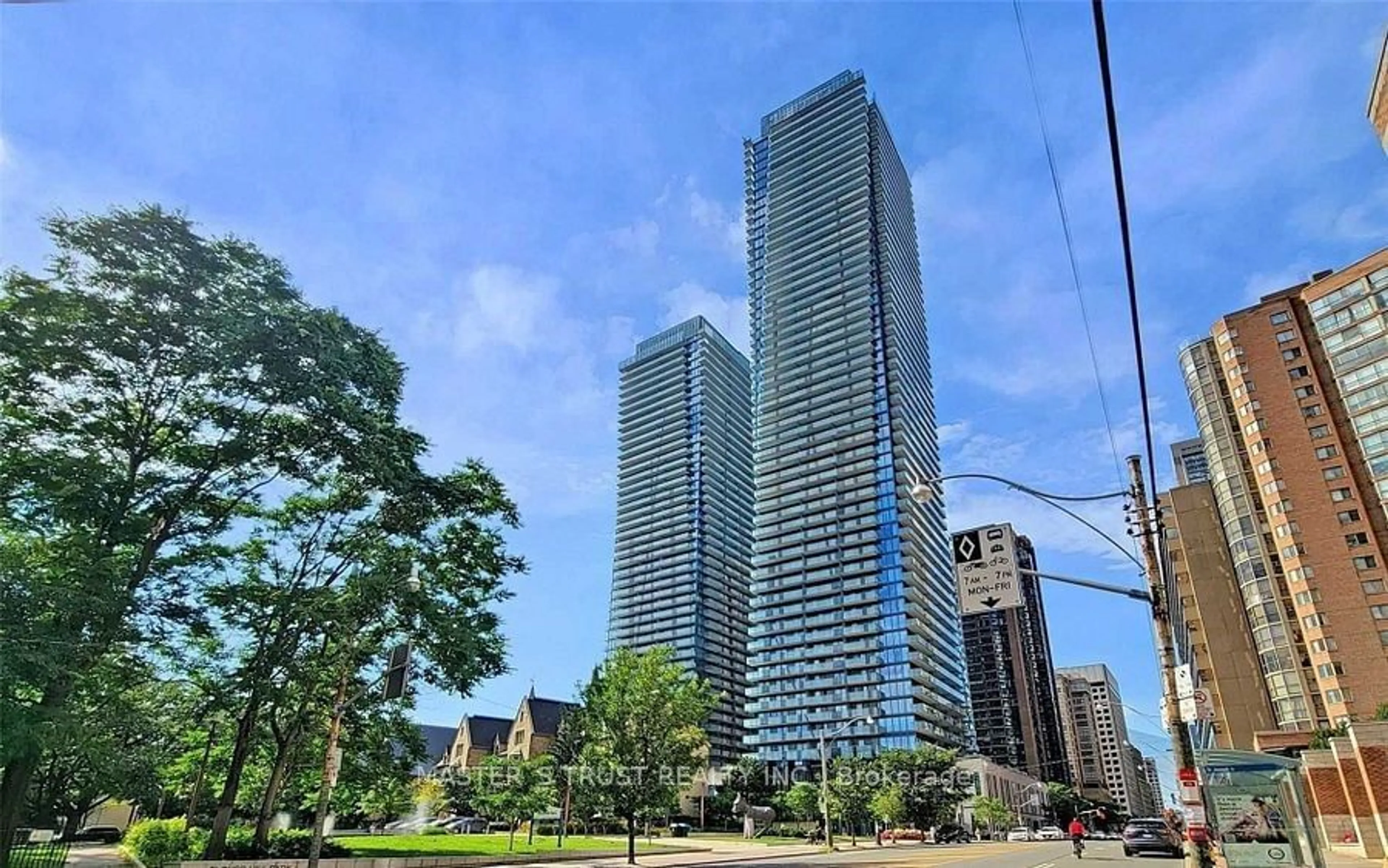 Unknown for 65 St Mary St #401, Toronto Ontario M5S 0A6