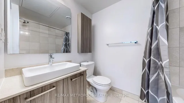 Additional property image - 12 York St Unit 1202