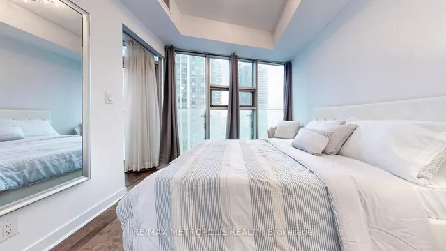 Additional property image - 12 York St Unit 1202