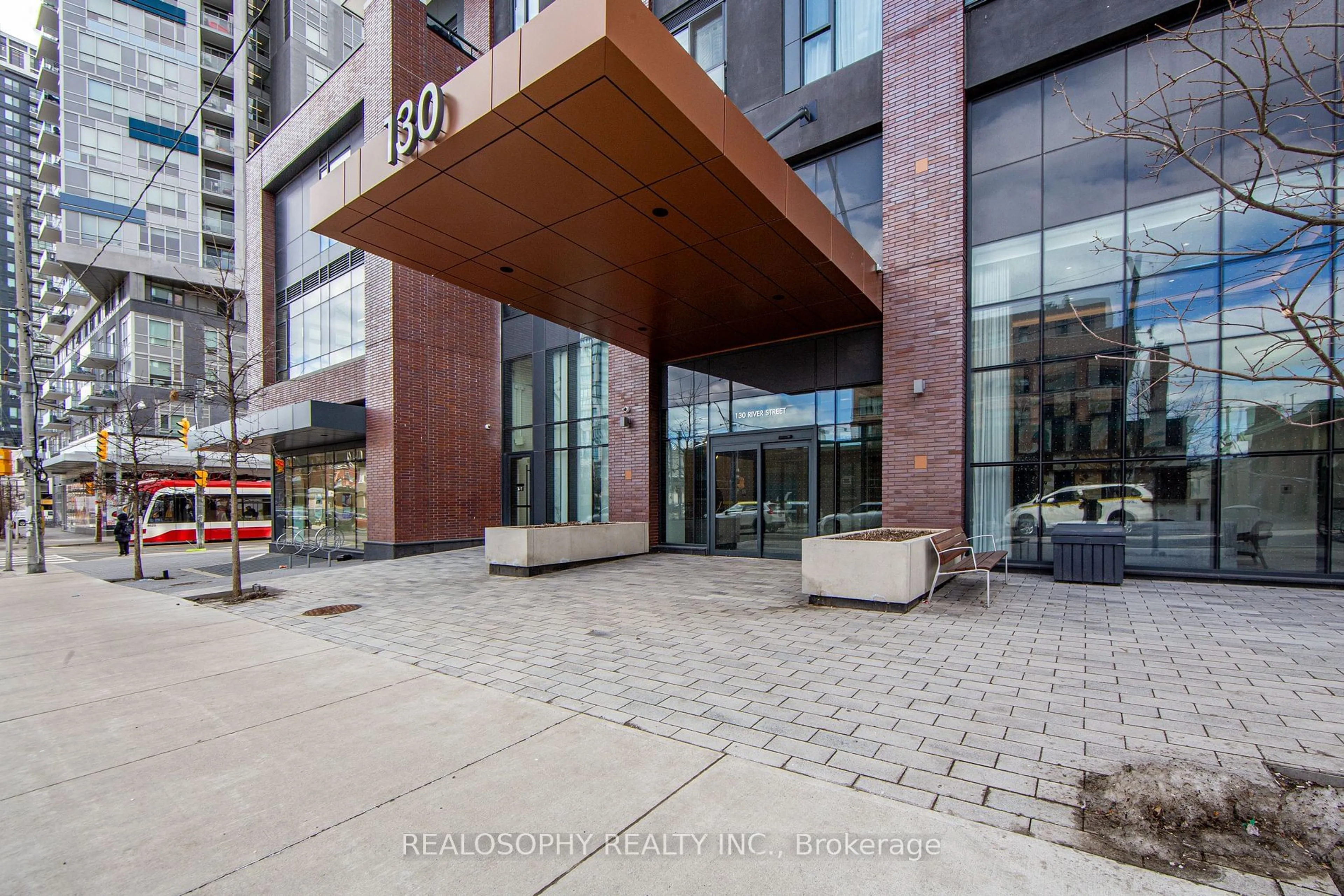 Indoor foyer for 130 River St #1905, Toronto Ontario M5A 0R8