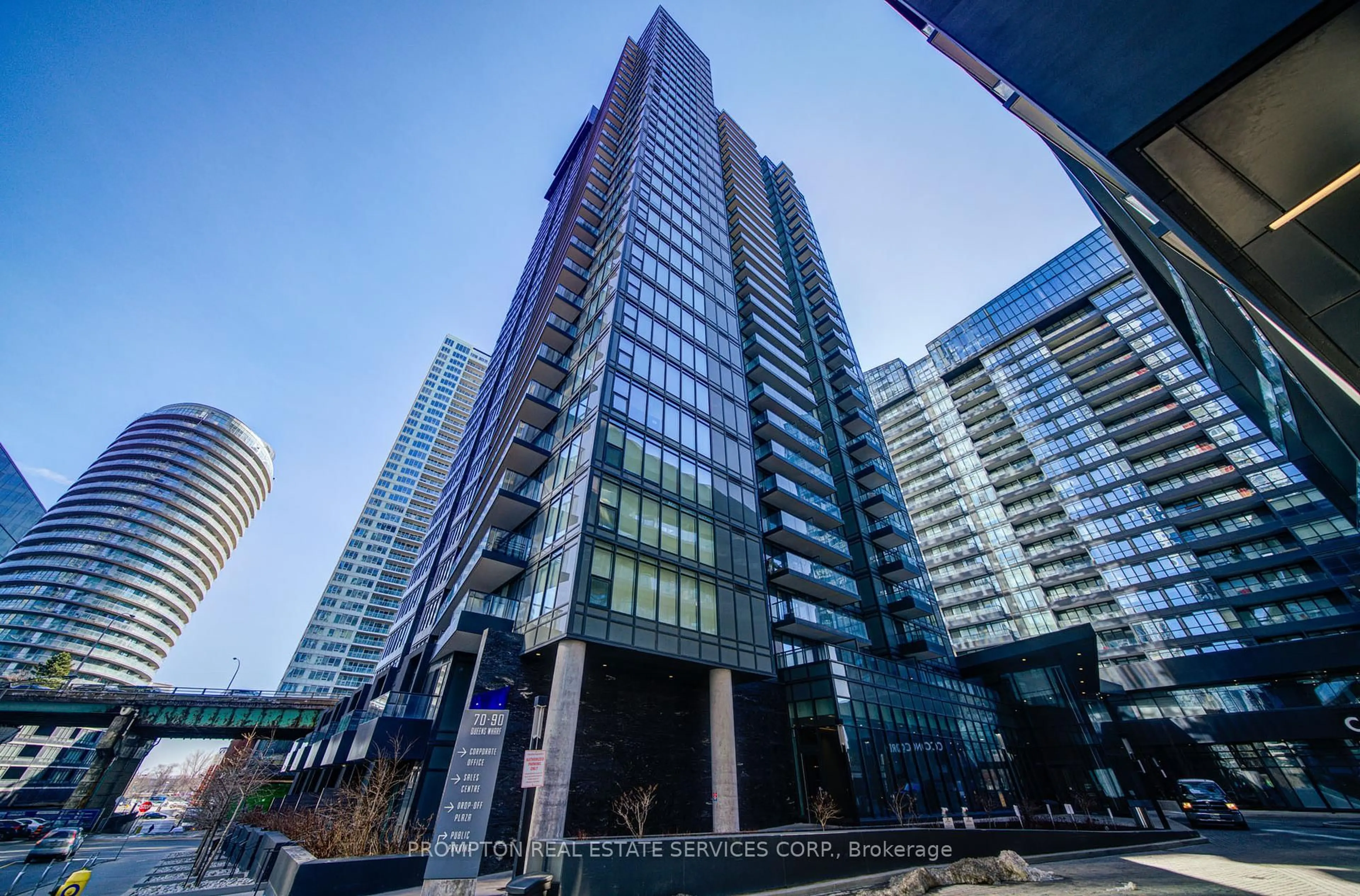 Indoor foyer for 80 Queens Wharf Rd #1205, Toronto Ontario M5V 0J3