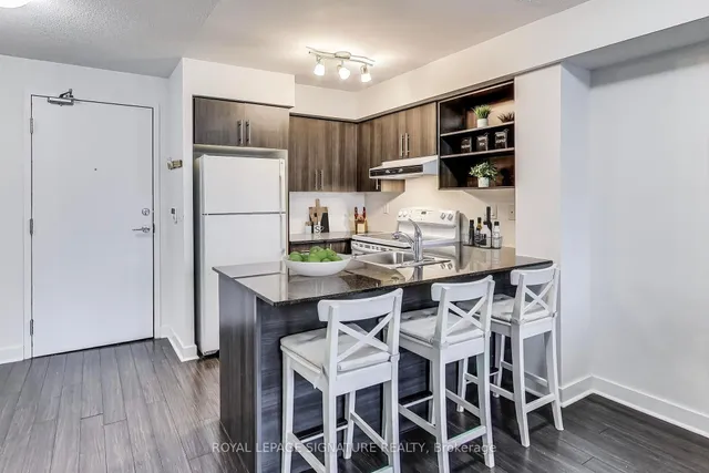 Additional property image - 120 Dallimore Circ Unit 621