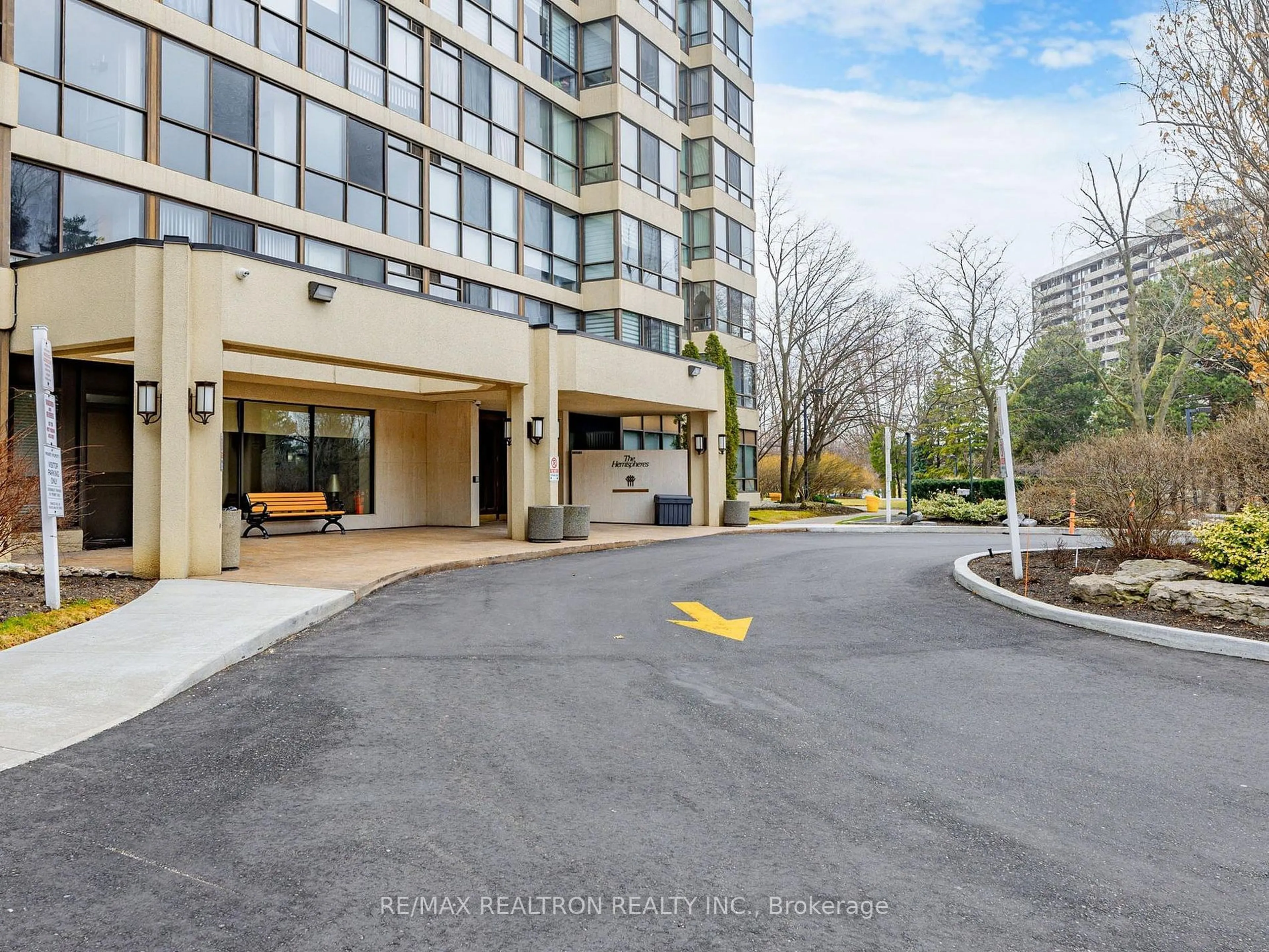 Unknown for 131 Torresdale Ave #403, Toronto Ontario M2R 3T1