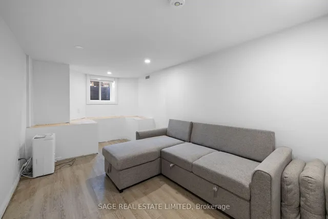 Additional image 30 of 225 Carlton St