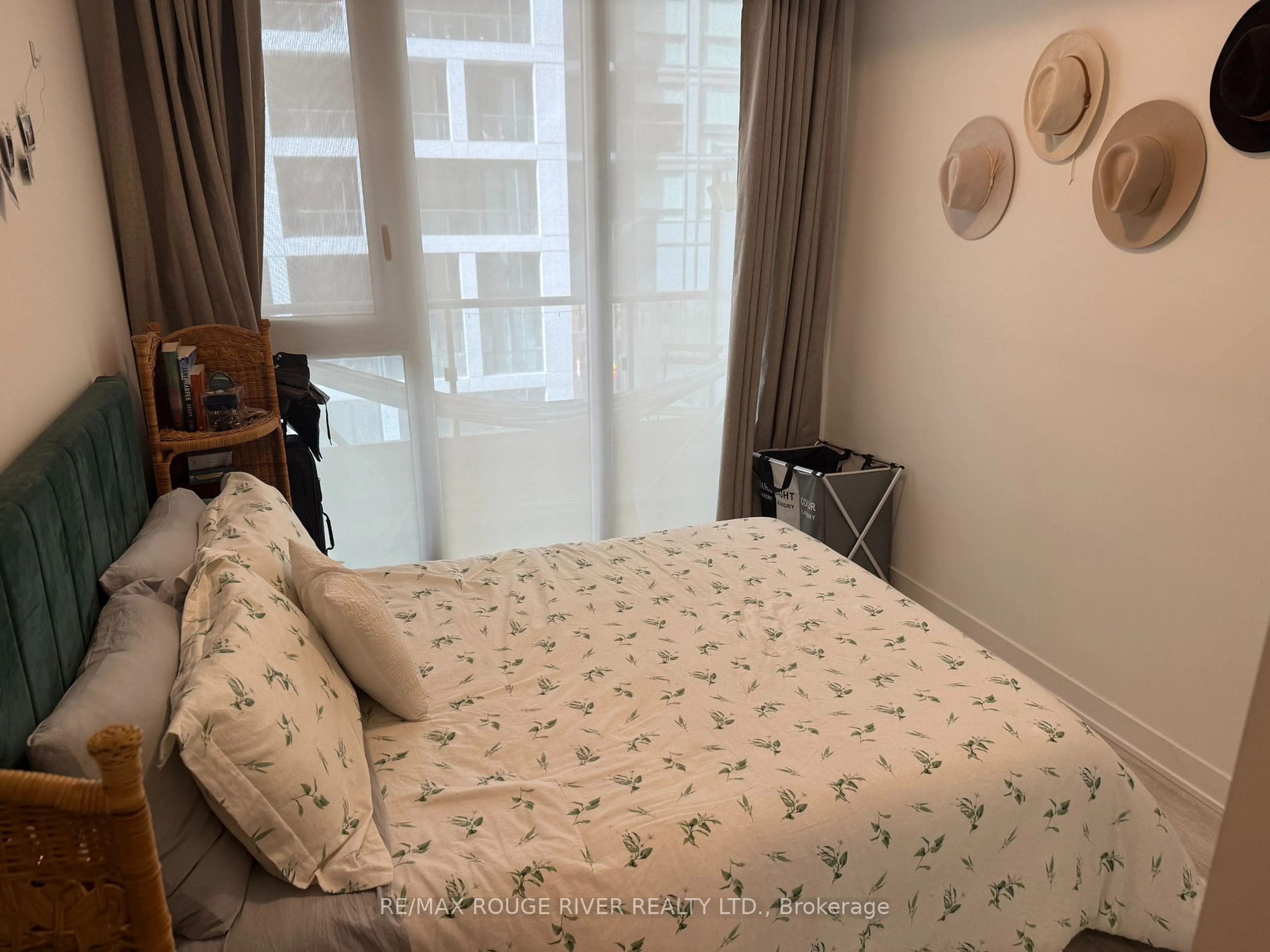 Bedroom with bed, unknown for 60 Princess St #531 Se, Toronto Ontario M5A 1E7