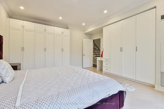 Additional property image - 8 Rean Dr Unit TH 10