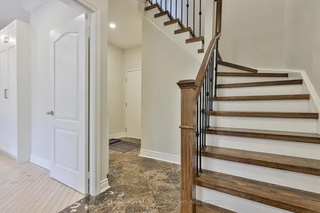 Additional property image - 8 Rean Dr Unit TH 10