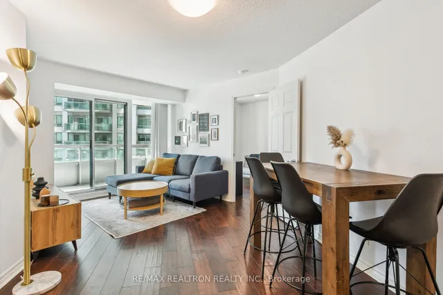 Additional property image - 19 Grand Trunk Cres Unit 1215