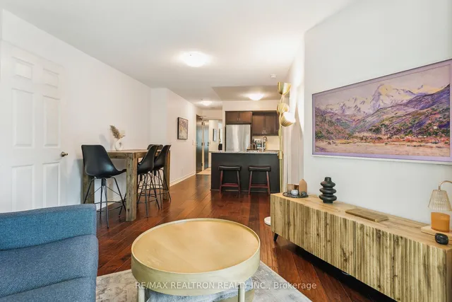 Additional property image - 19 Grand Trunk Cres Unit 1215