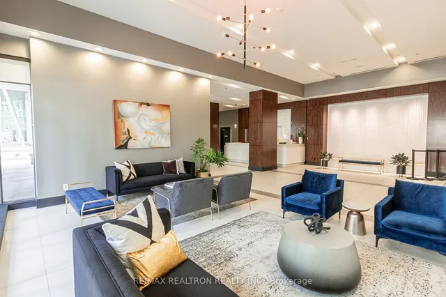 Additional property image - 19 Grand Trunk Cres Unit 1215