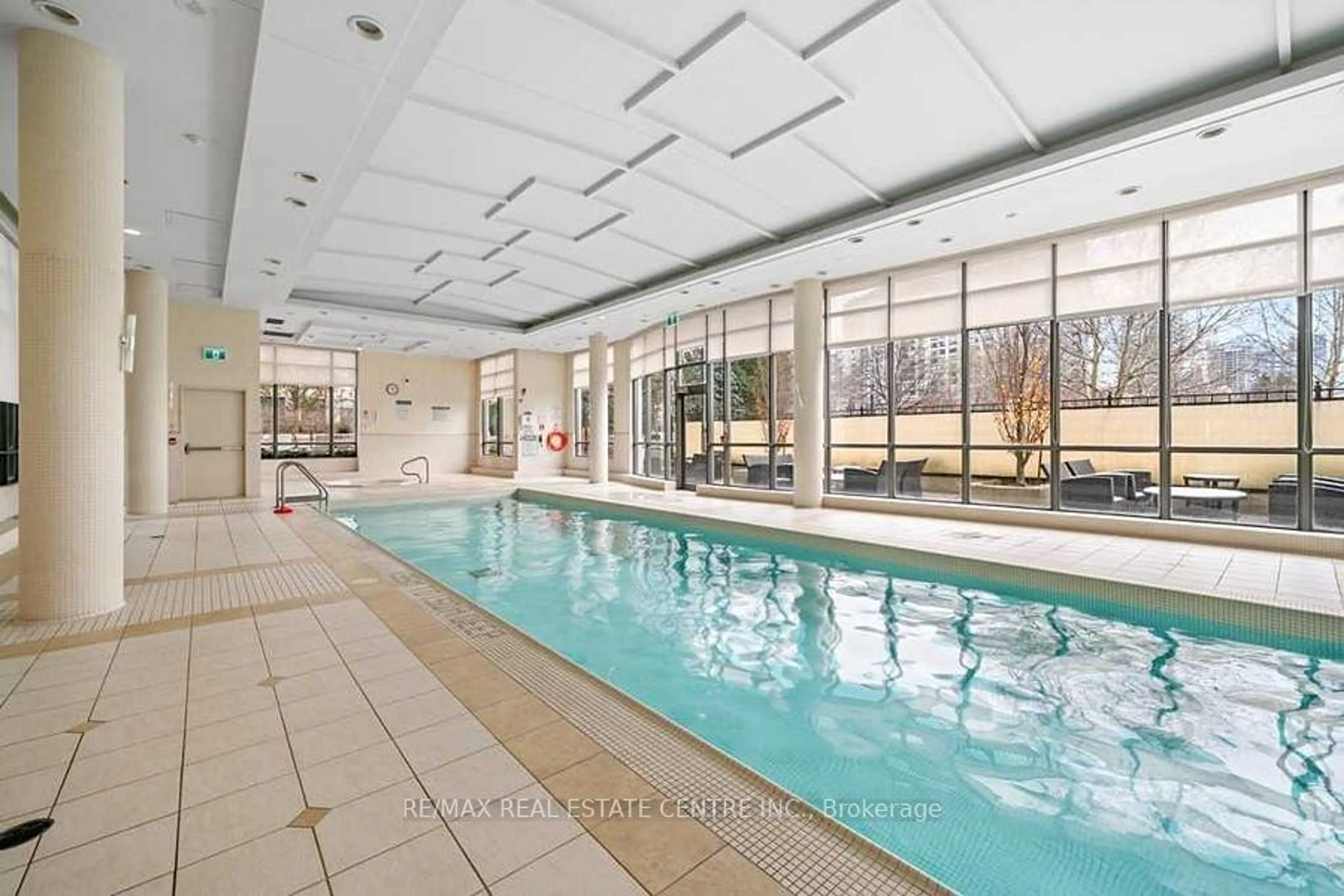 Pool for 509 Beecroft Rd #1817, Toronto Ontario M2N 0A3