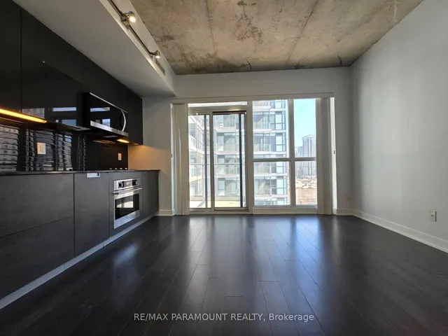 Additional property image - 210 Simcoe St Unit 1302