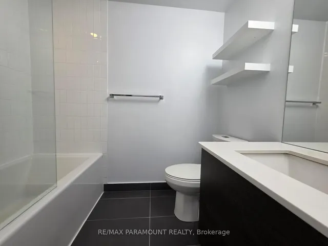Additional property image - 210 Simcoe St Unit 1302