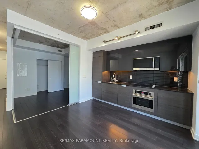 Additional property image - 210 Simcoe St Unit 1302