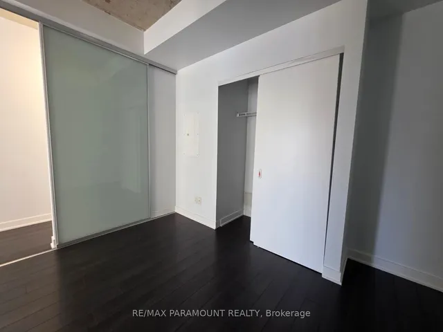 Additional property image - 210 Simcoe St Unit 1302