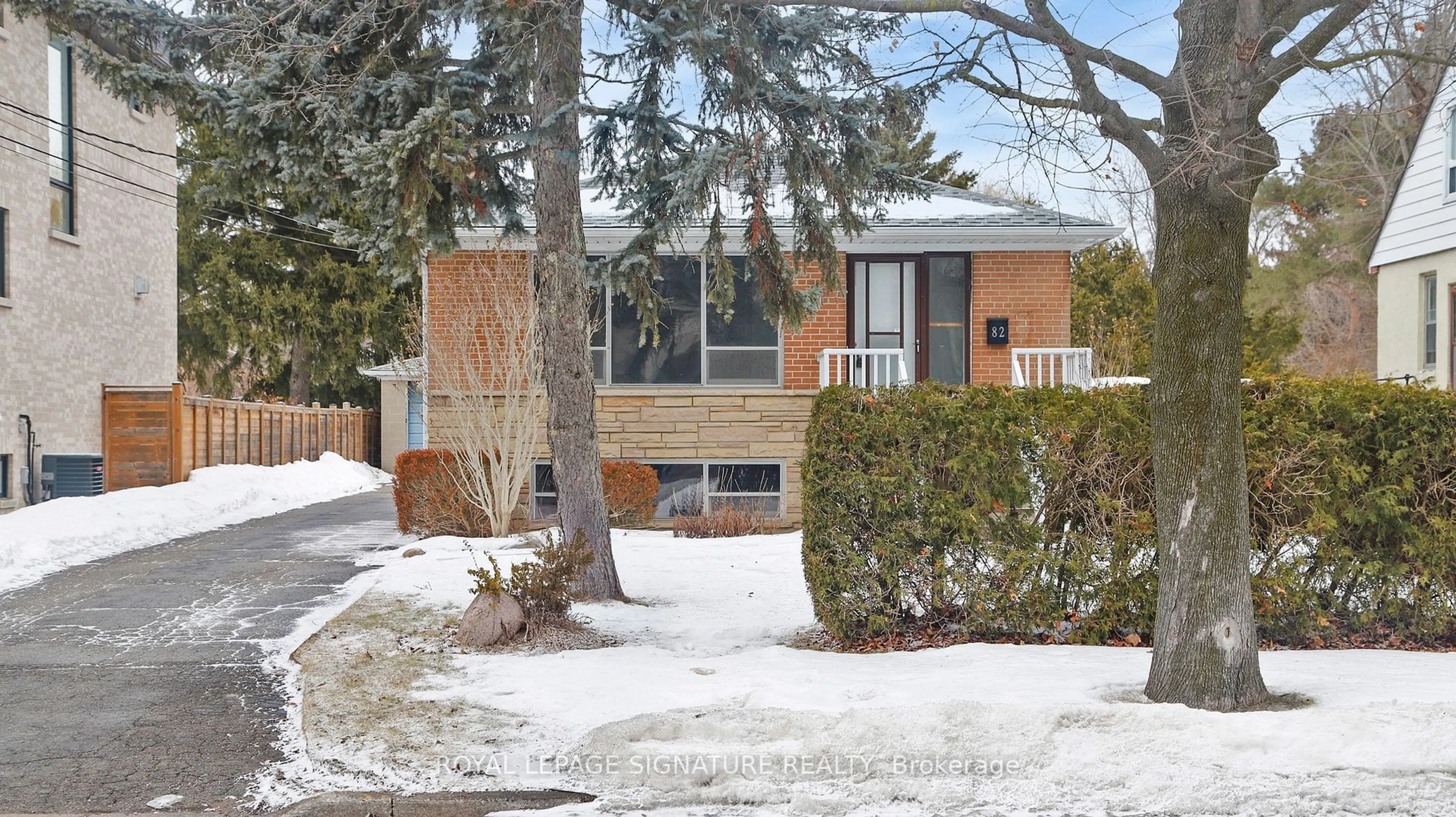 Home with brick exterior material, street for 82 Northwood Dr, Toronto Ontario M2M 2K1