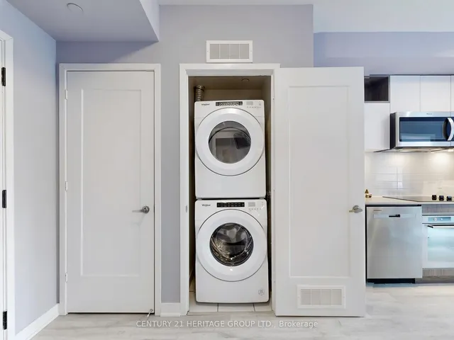 Additional property image - 121 Lower Sherbourne Ave Unit 751