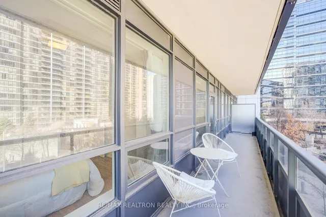 Additional property image - 2 Anndale Dr Unit 407