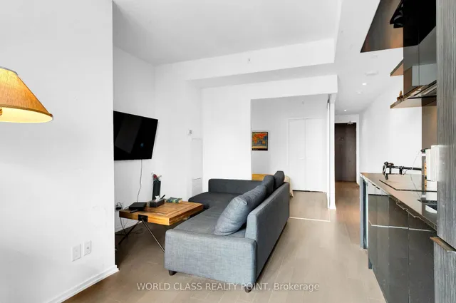 Additional property image - 70 Temperance St Unit 1914