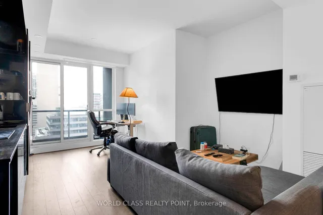 Additional property image - 70 Temperance St Unit 1914