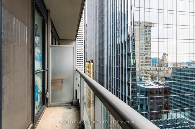 Additional property image - 70 Temperance St Unit 1914