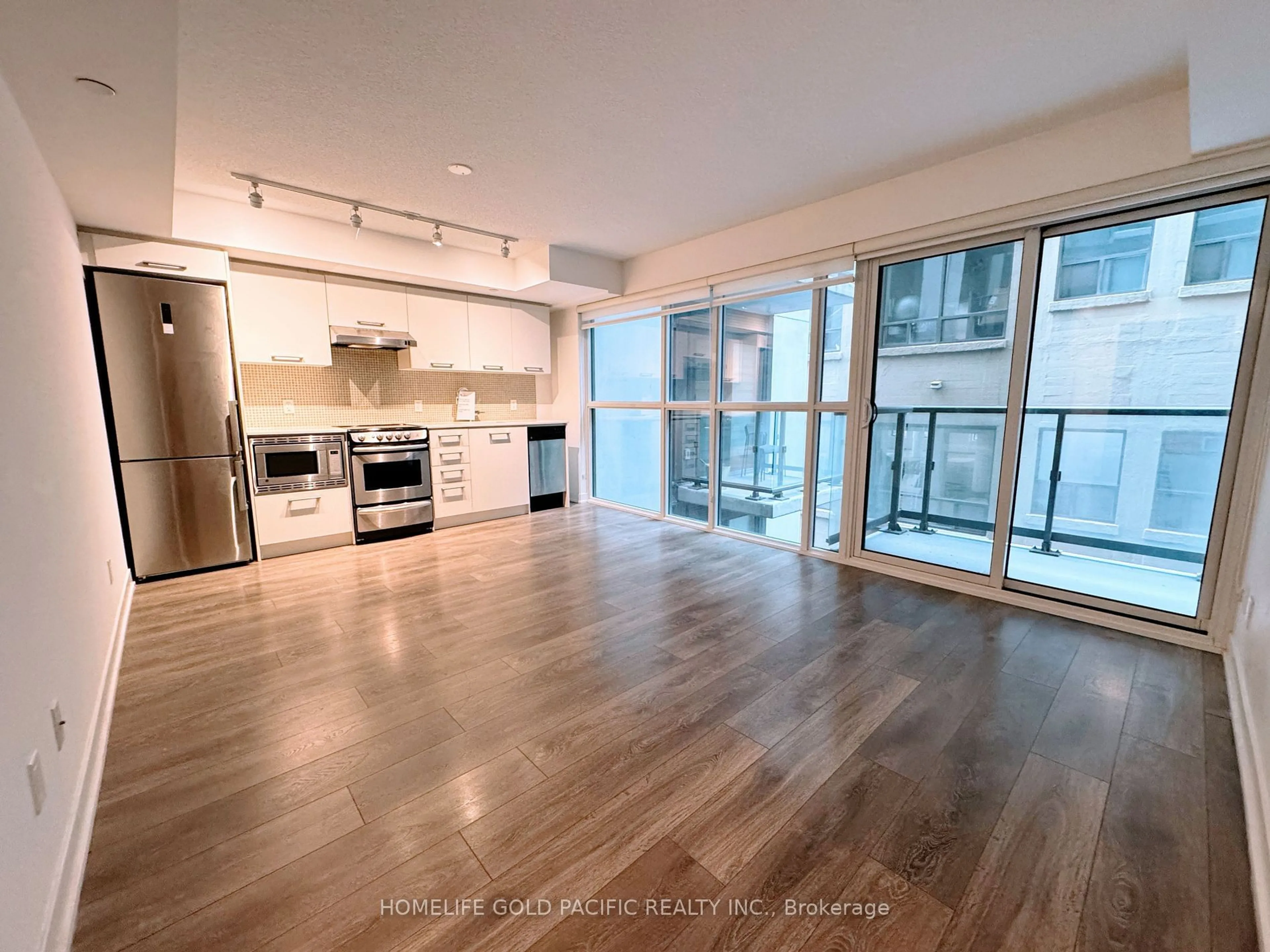 Open concept kitchen, unknown for 87 Peter St #811, Toronto Ontario M5V 0P1