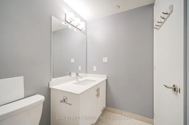 Additional property image - 460 Adelaide St Unit 1122