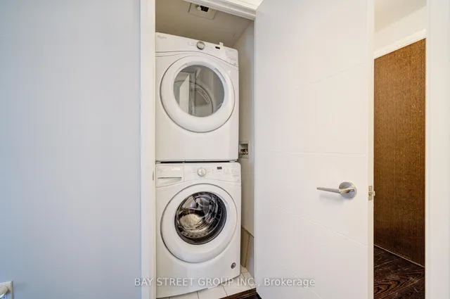 Additional property image - 460 Adelaide St Unit 1122