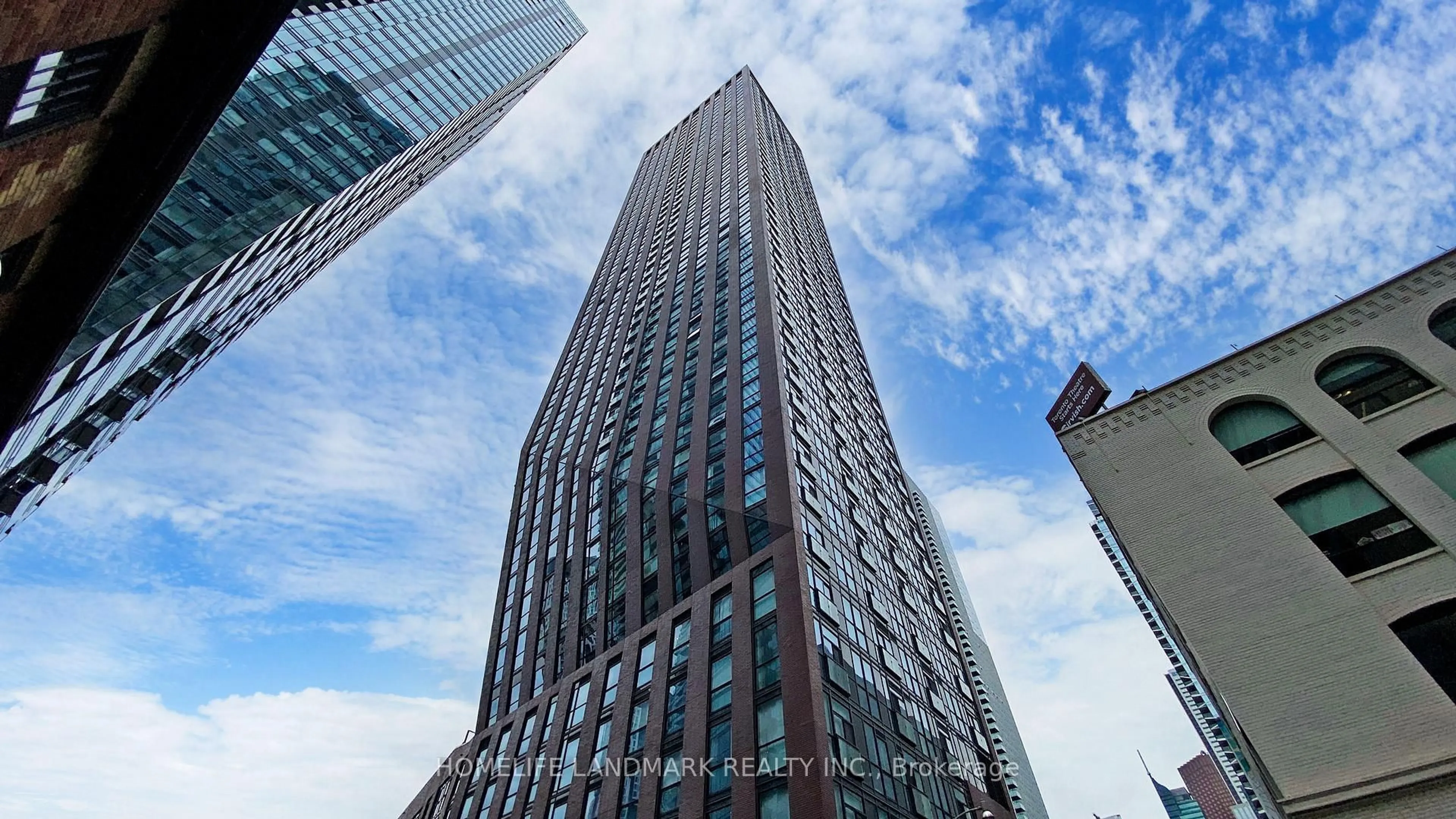 A pic from outside/outdoor area/front of a property/back of a property/a pic from drone, building for 99 John St #704, Toronto Ontario M5V 0S6