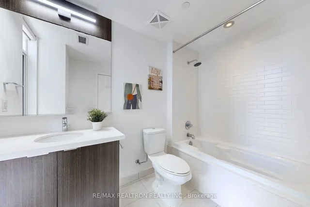 Additional property image - 21 Widmer St Unit 2402