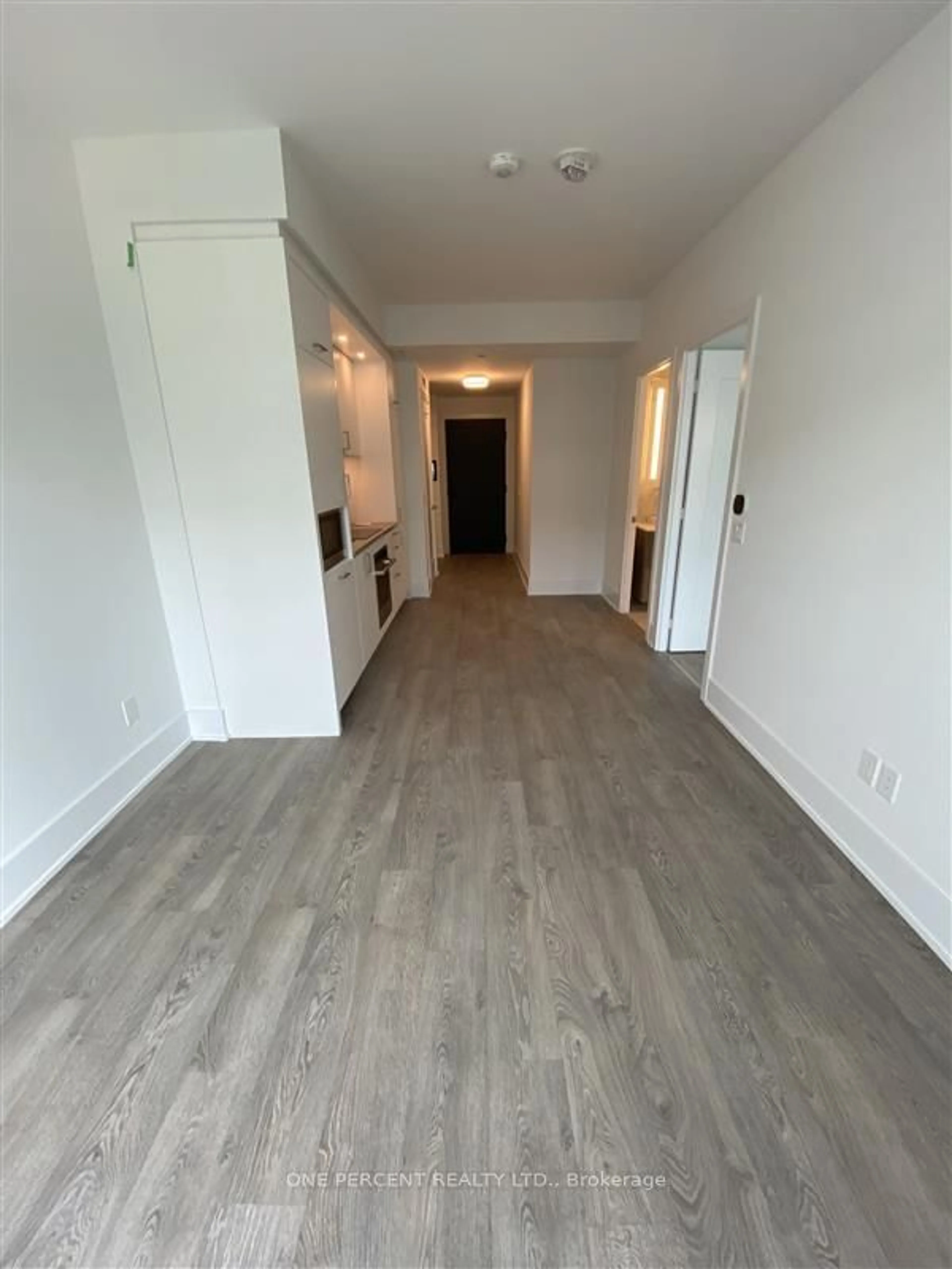 A pic of a room for 470 Front St #1901, Toronto Ontario M5V 0V6