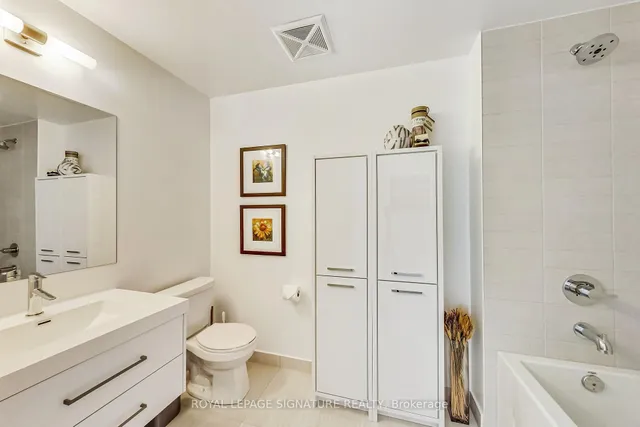 Additional property image - 403 Church St Unit 4002