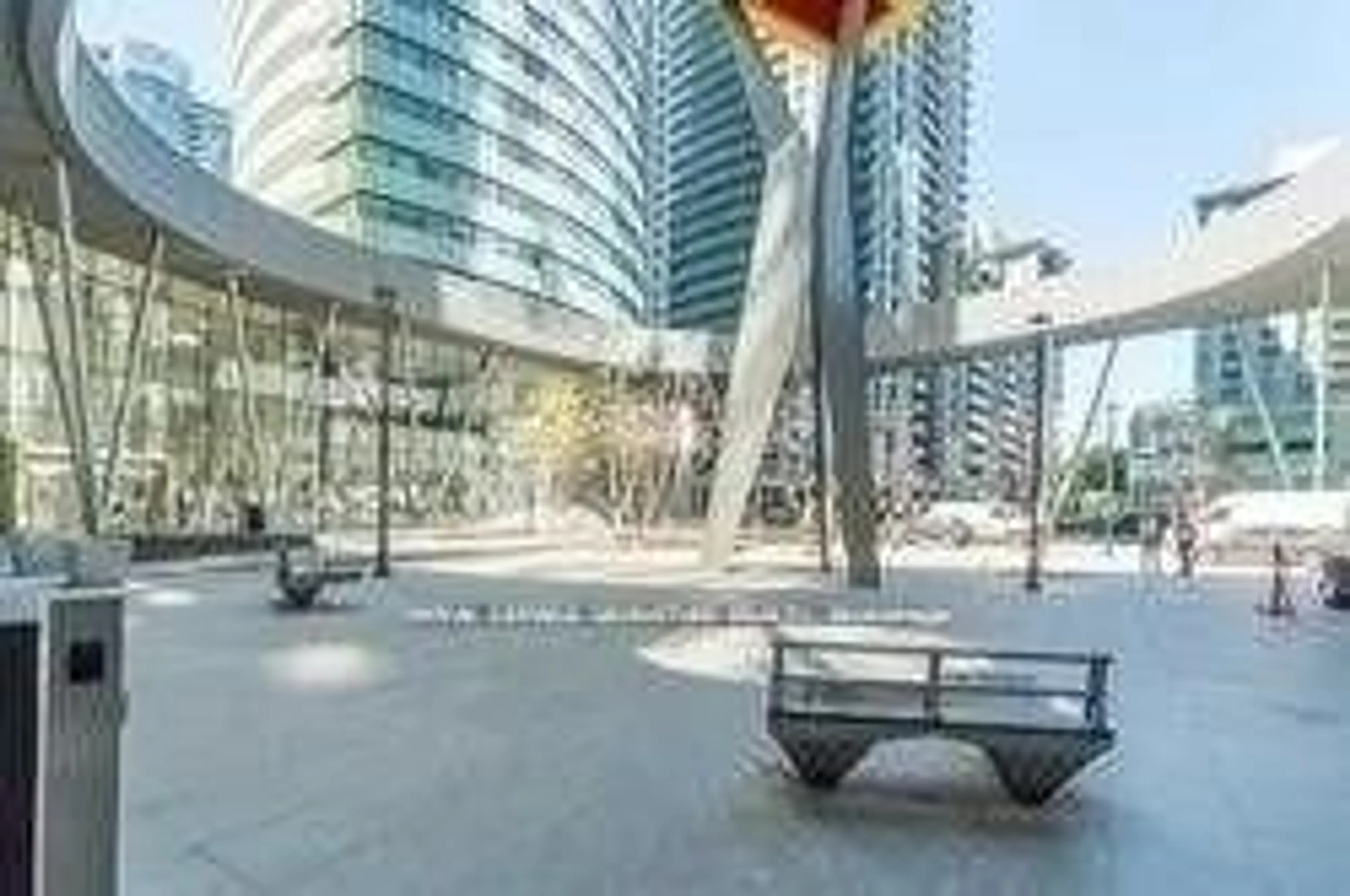 Patio, unknown for 12 York St #403, Toronto Ontario M5J 0A9