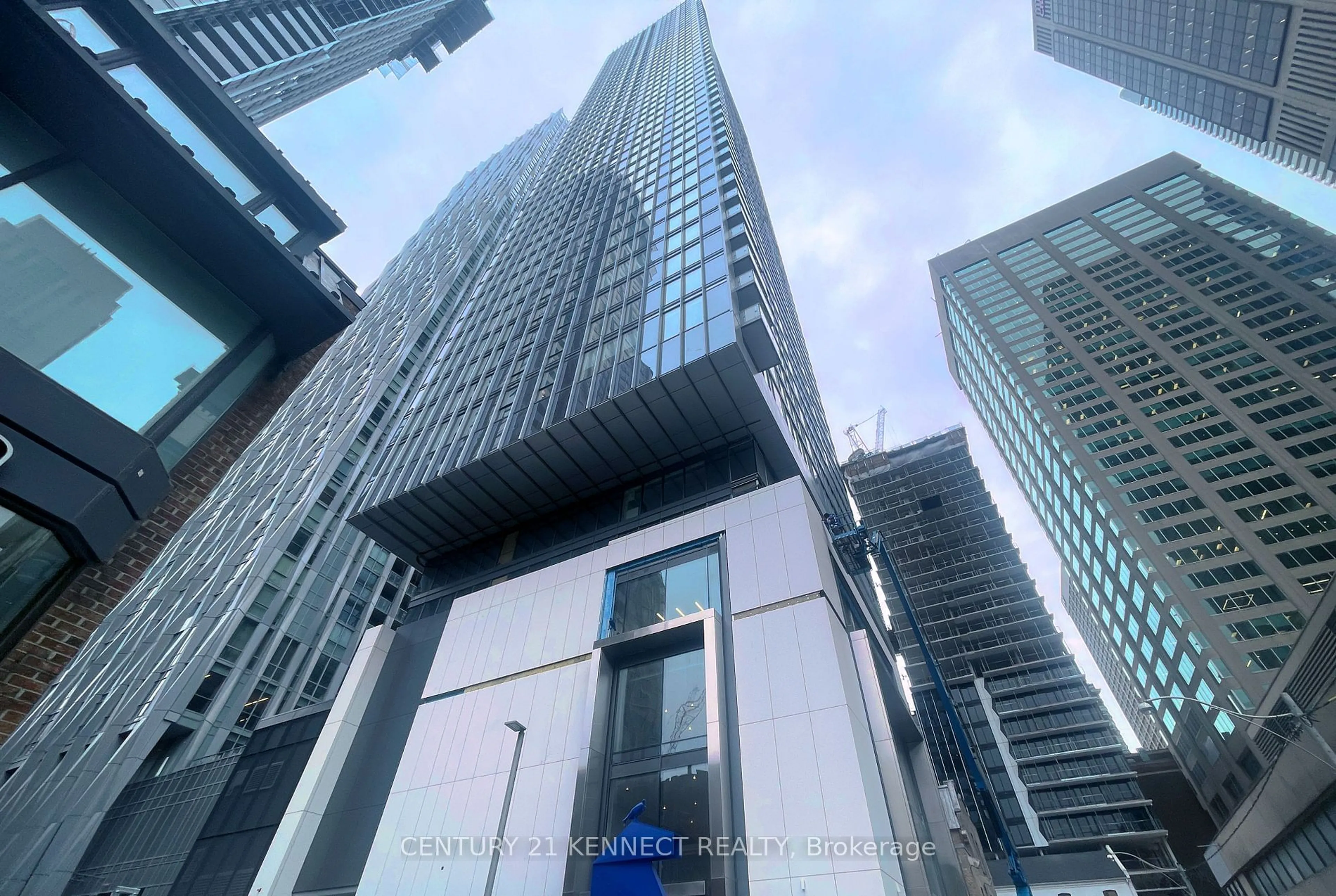 A pic from outside/outdoor area/front of a property/back of a property/a pic from drone, building for 8 Cumberland St #3704, Toronto Ontario M4W 0B6