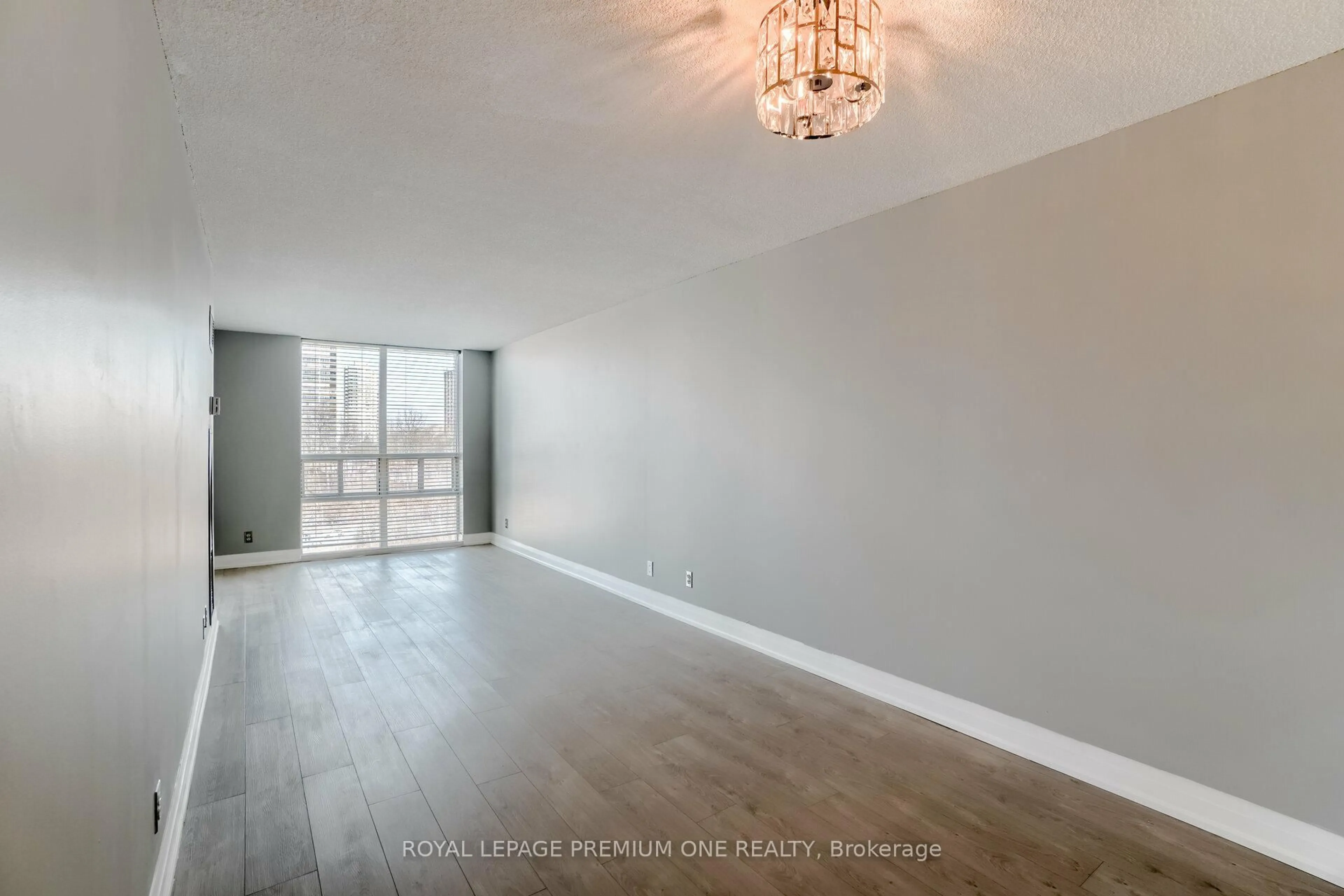 A pic of a room for 195 Wynford Dr #1008, Toronto Ontario M3C 3P3